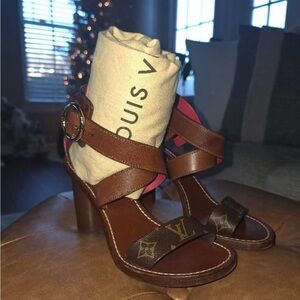 Louis Vuitton monogram brown heels
